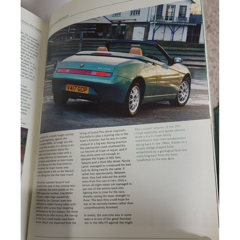Alfa Romeo: Always with Passion (Haynes Classic Makes Series) David Owen - Picture 8 of 8